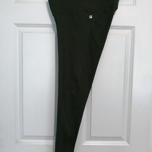 Fabletics High-Waister 7/8 Leggings